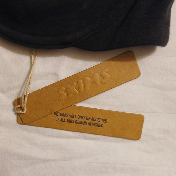 SKIMS Black Women's Bra - Picture 3 of 5